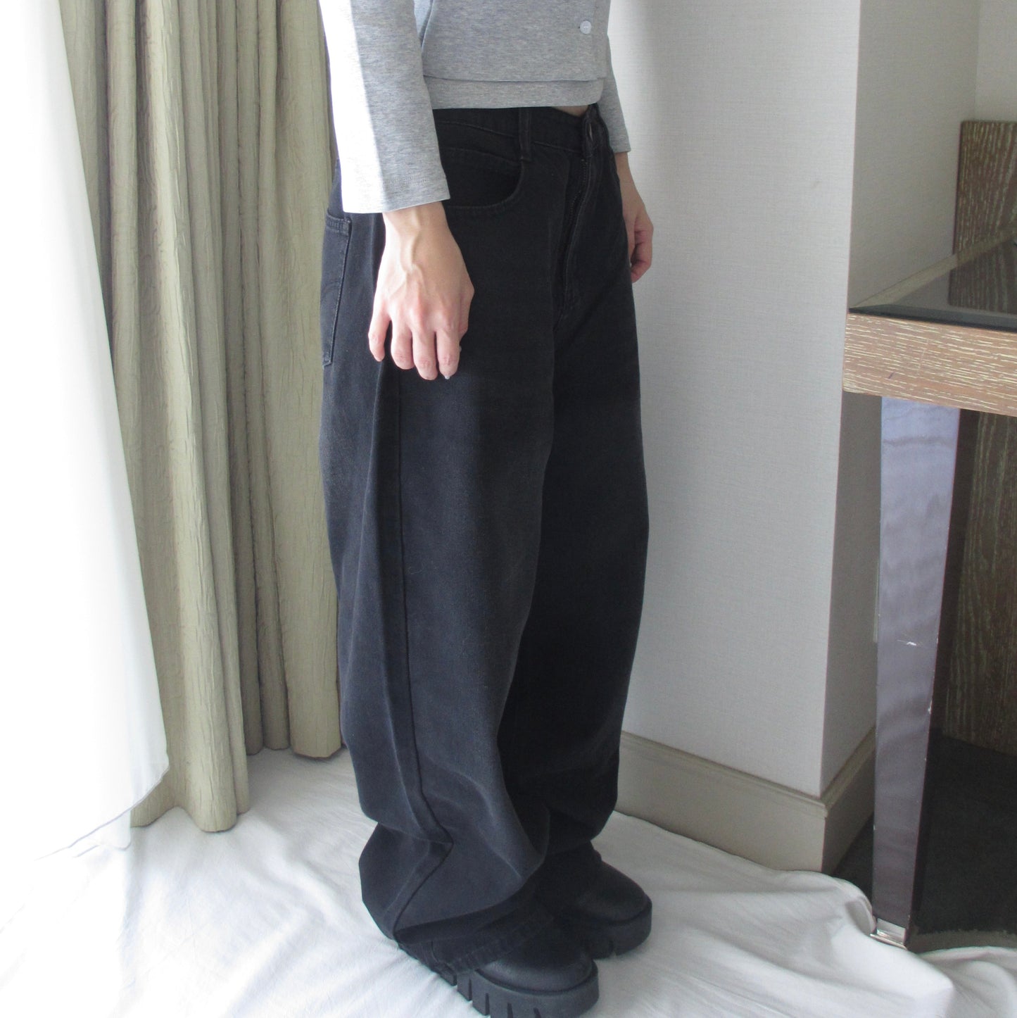 baggy black denim pants